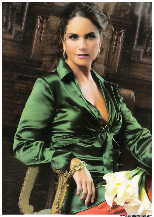 LUCERO Revista Hola 3