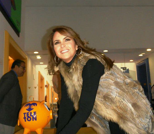 LUCERO EN EL CRIT