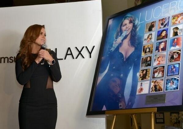 lucero reconocimiento universal